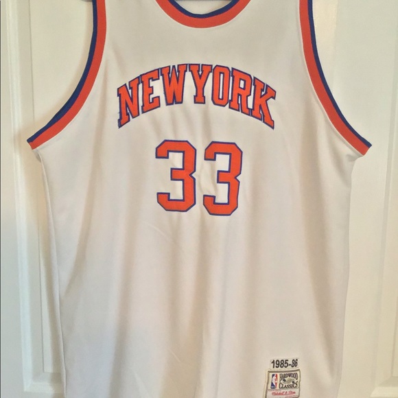 patrick ewing throwback jersey